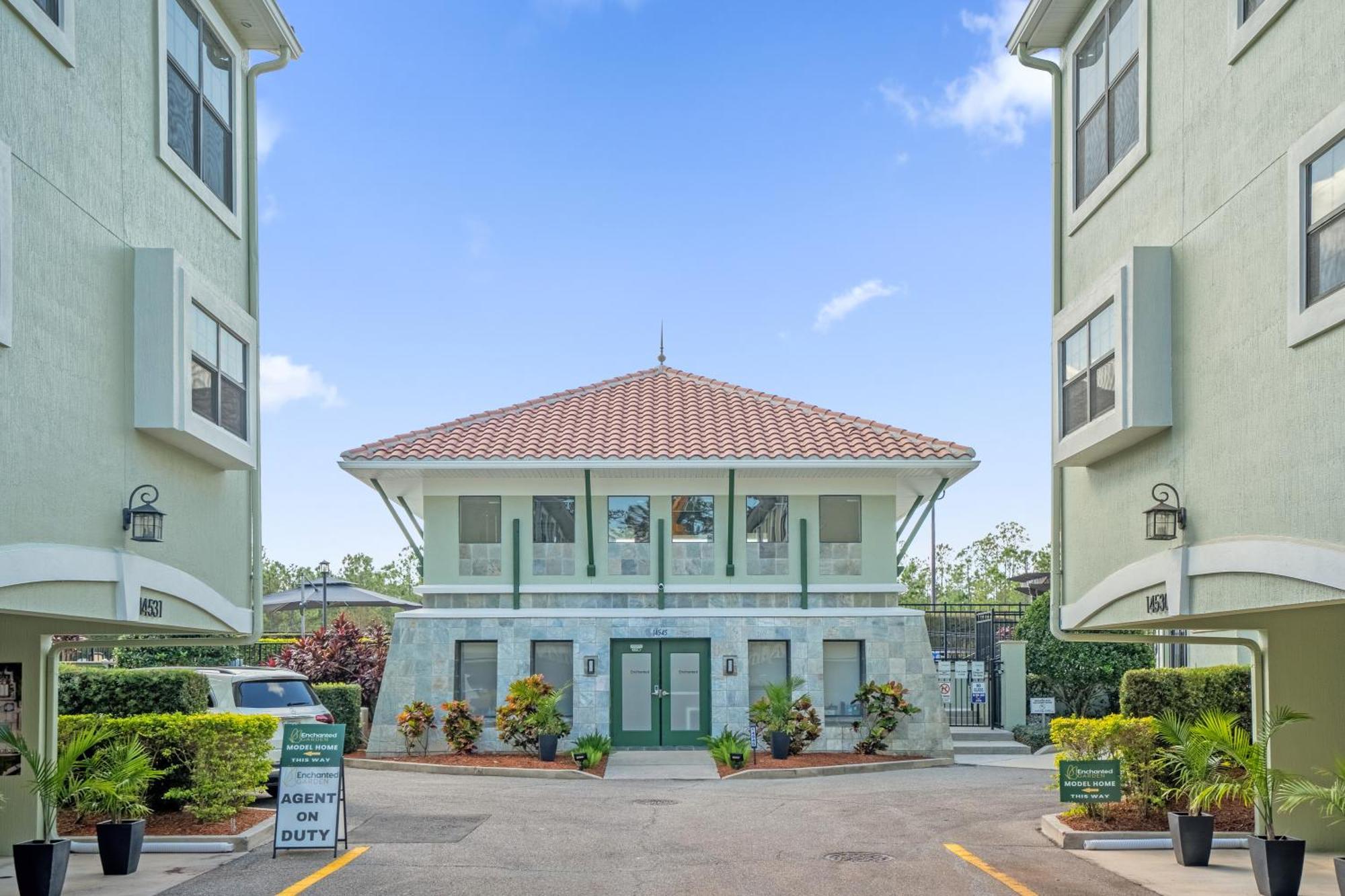 Long Weekend Escape - Townhome By Disney! Orlando Extérieur photo